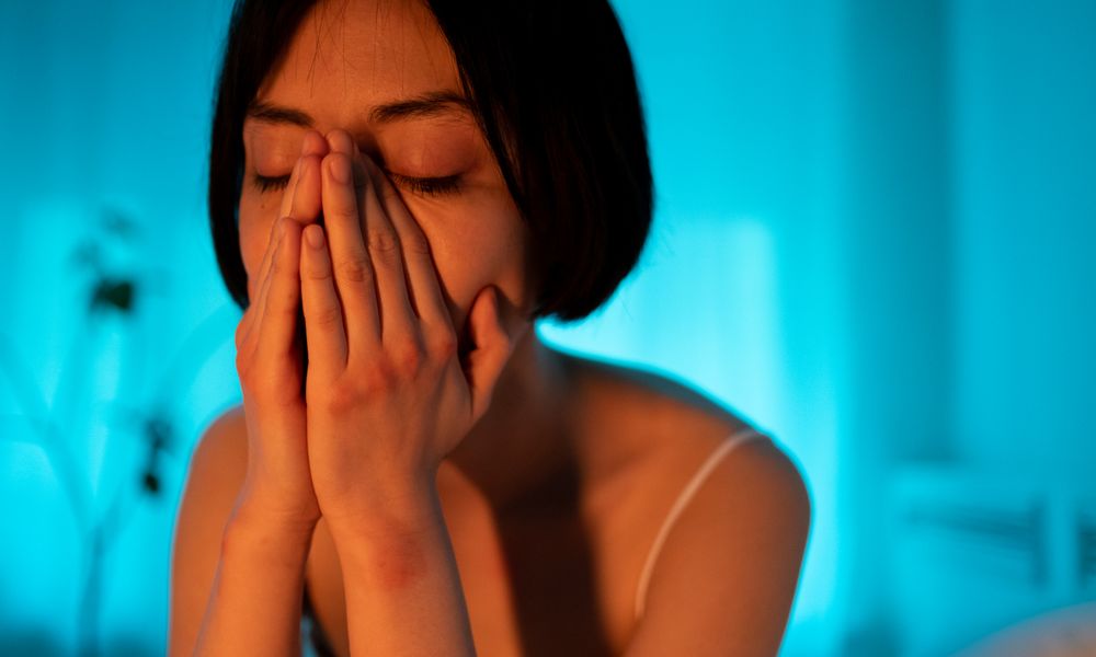 Panik Atak Nedir? Belirtileri ve Başa Çıkma Yolları